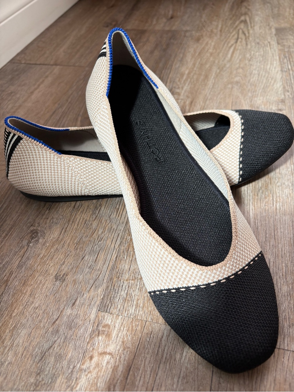 ROTHY’S Beige and Black Knit Ballet Flats with Blue Trim
